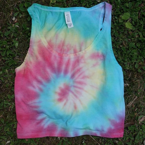Urban Outfitters Tops - Tie Dye Festival Sightly Cropped Tank
